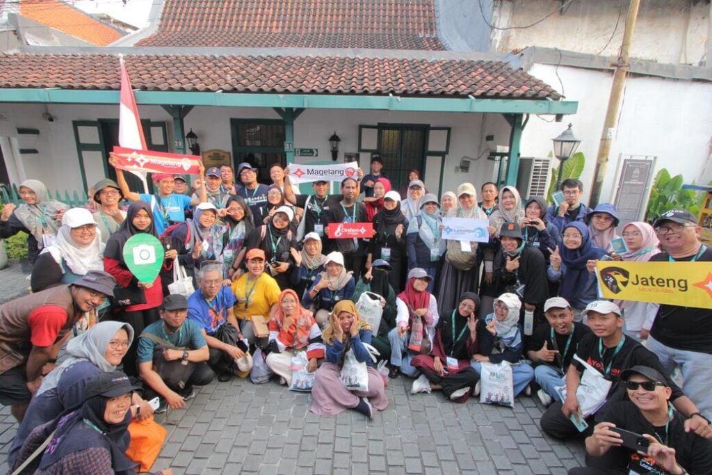 Eksplorasi Jejak Sejarah dan Budaya di Jantung Kota Surabaya Bersama Google Local Guides di MUN 4 Surabaya