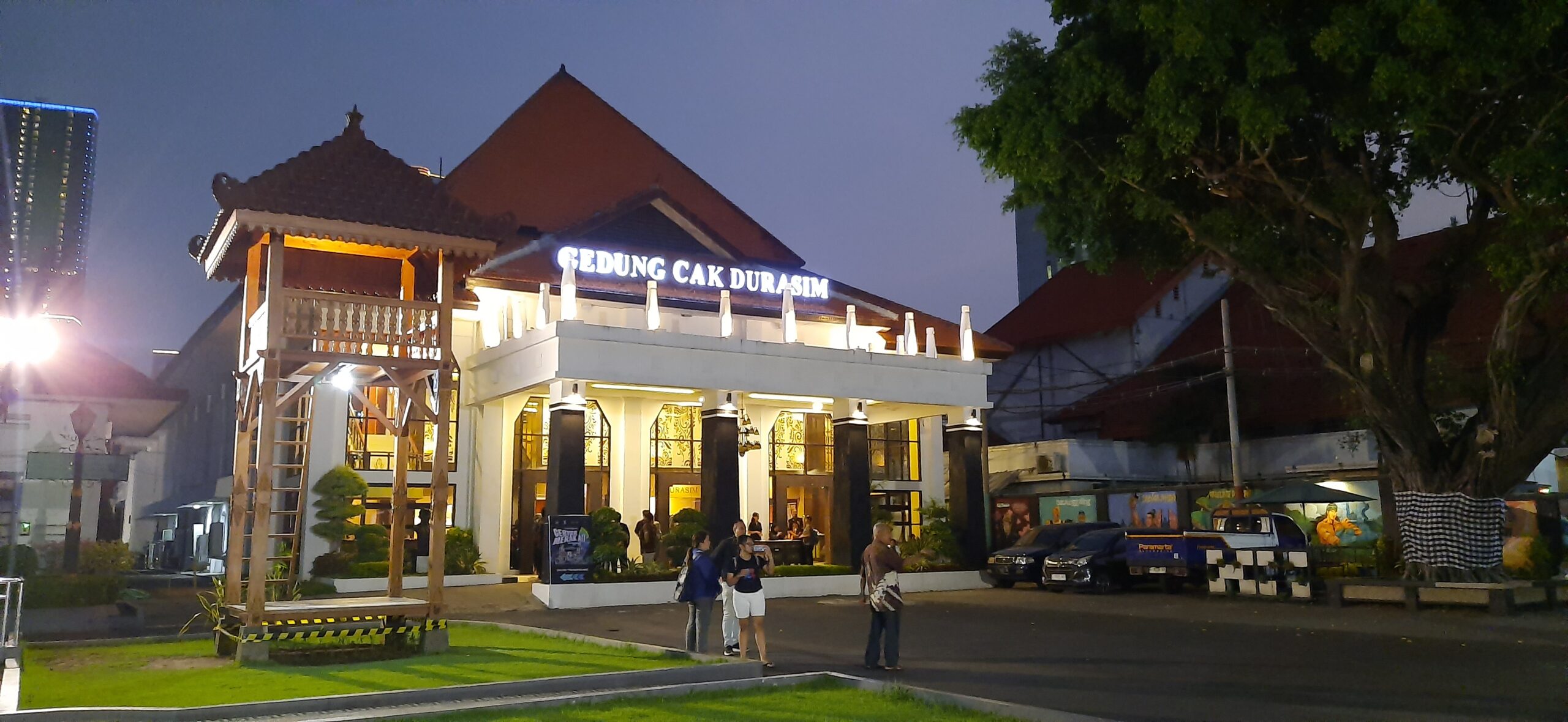 Gedung Cak Durasim